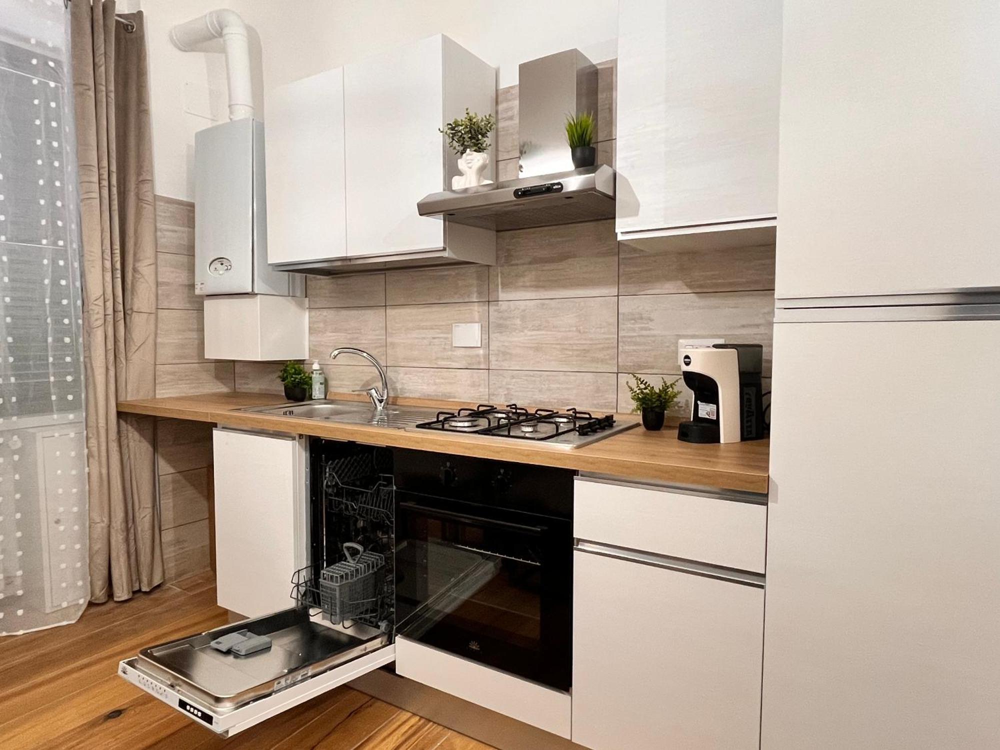 Appartamento Centocelle Ii - Cozy Design Wi-fi & Ac *